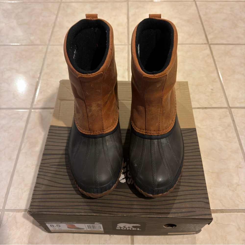 Sorel Tan and Black Waterproof Boots